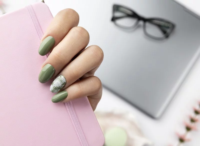 Extensiones acrilicas para uñas en Tenerife